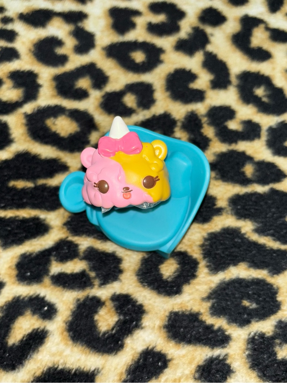 num noms c.c puffs & twinzy puffs bundle
